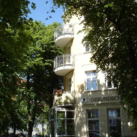 Heinrich-heine-strasse App 09 - Parkblick アパート ロストック